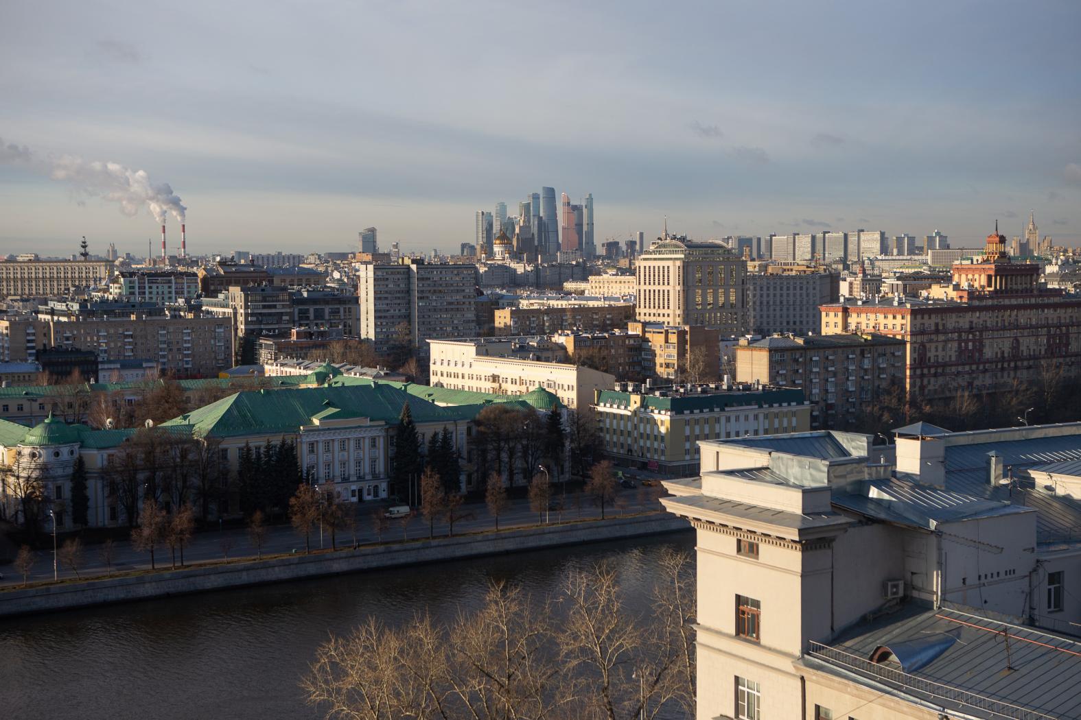 Из окон офиса виден центр столицы, в том числе небоскребы «Москвы-Сити»