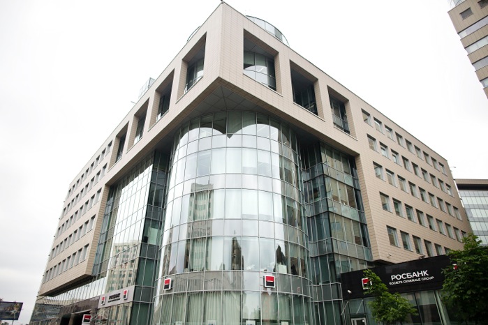 Головной офис Росбанка занимает отдельный корпус делового центра «Домников» в Москве